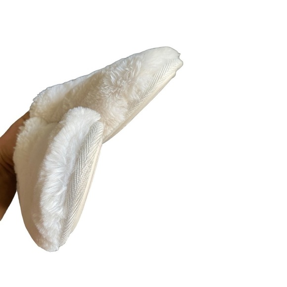 Stars Above Fluffy Slippers I Size: L 9/10 - Picture 5 of 6